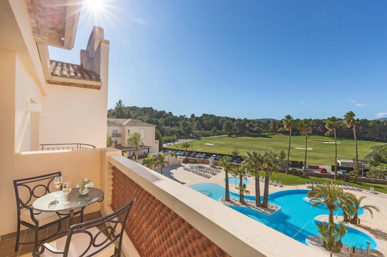 Denia Marriott La Sella Golf Resort & Spa Bagian luar foto View of the golf course from the hotel