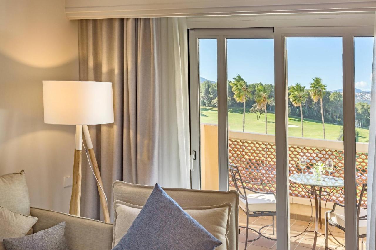 Denia Marriott La Sella Golf Resort & Spa Bagian luar foto A room at the resort