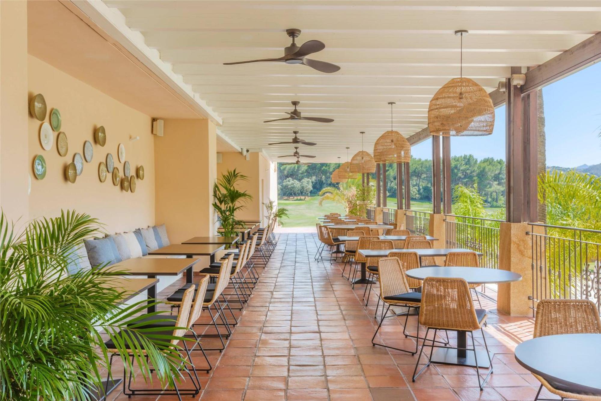 Denia Marriott La Sella Golf Resort & Spa Bagian luar foto The Terrace