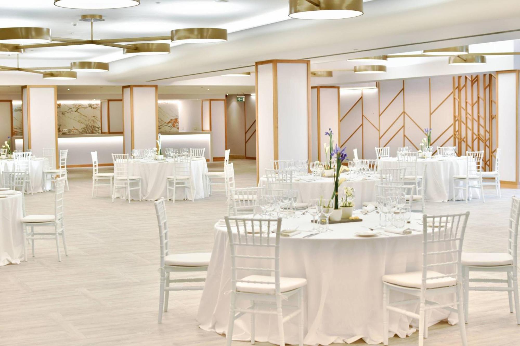 Denia Marriott La Sella Golf Resort & Spa Bagian luar foto The ballroom at the hotel